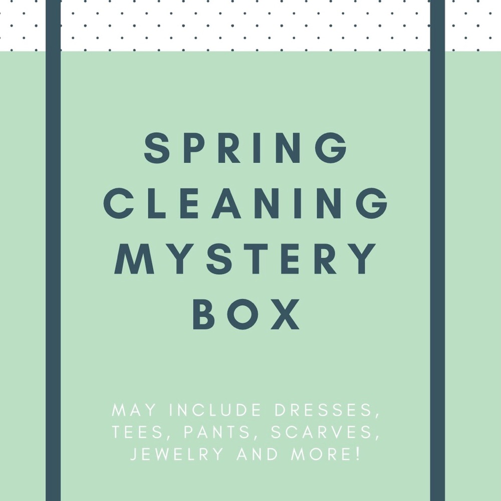 Women’s Mystery Fashion Box - Minimum 7 Items!